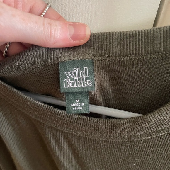 Wild Fable Hunter Green tank top - Picture 3 of 3